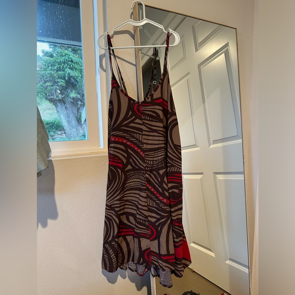 manuhealii dress size small